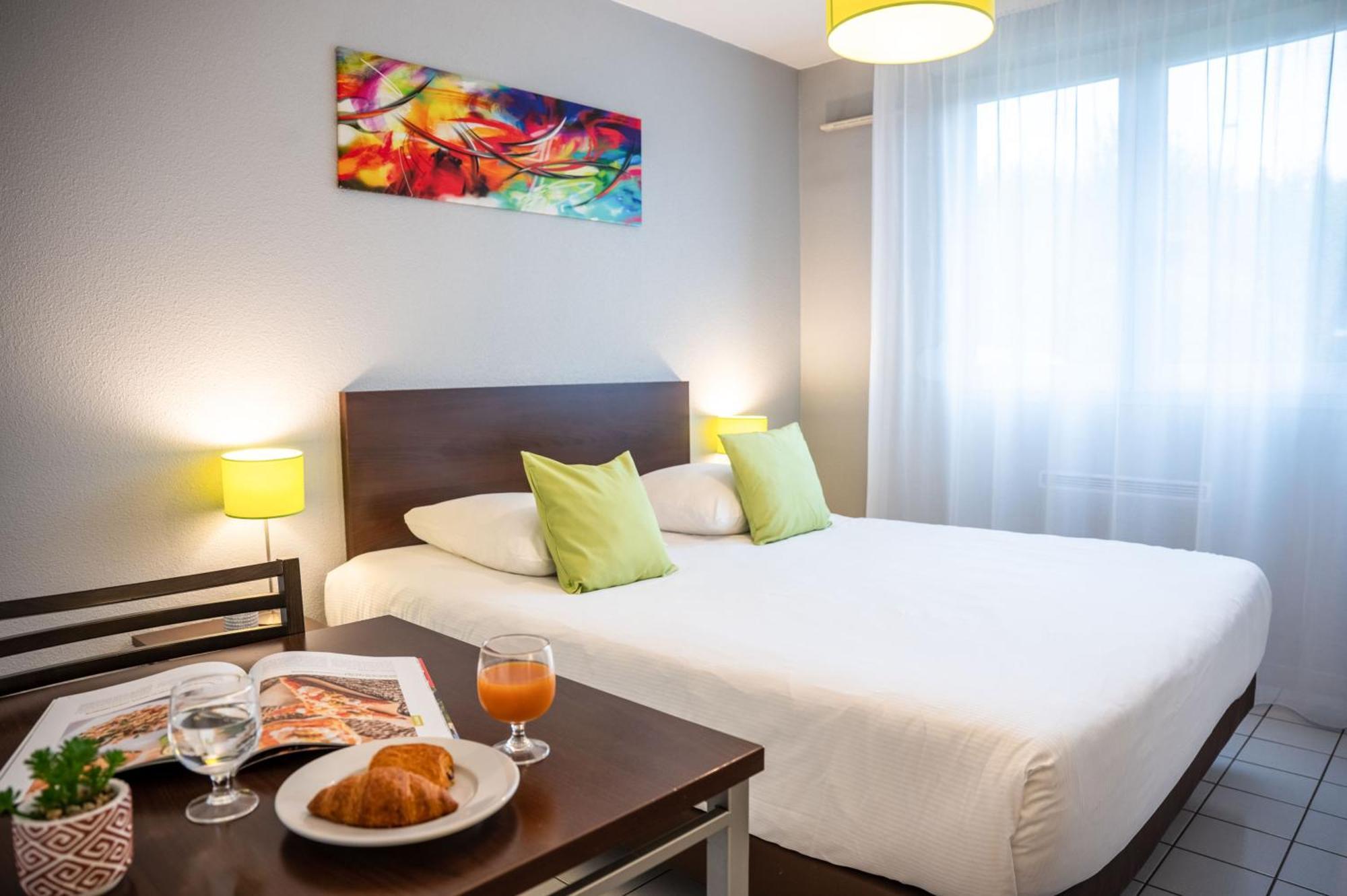 Comfort Aparthotel Besancon La City Exteriör bild