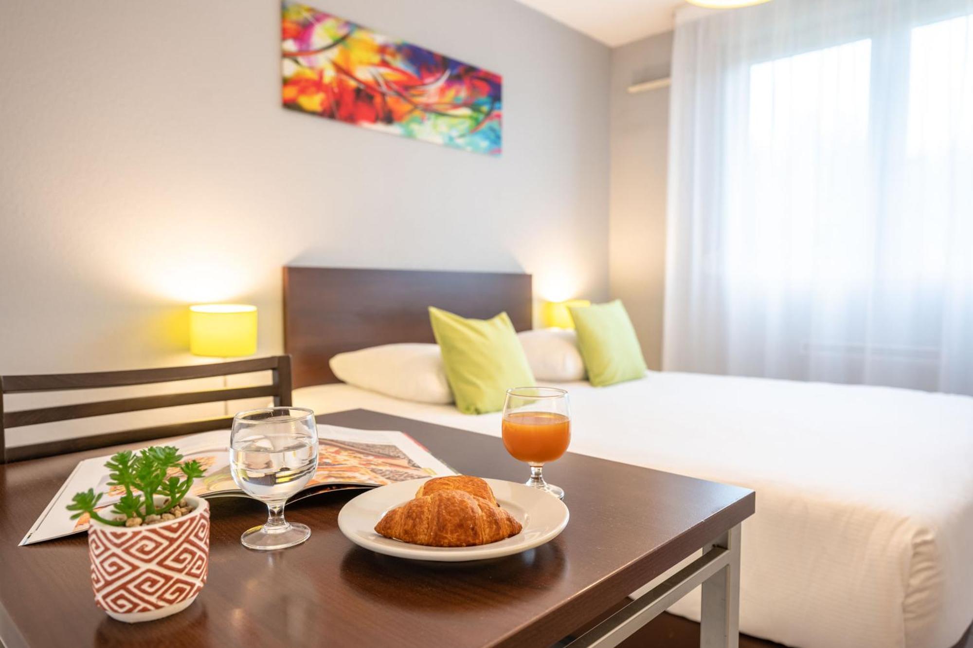 Comfort Aparthotel Besancon La City Exteriör bild