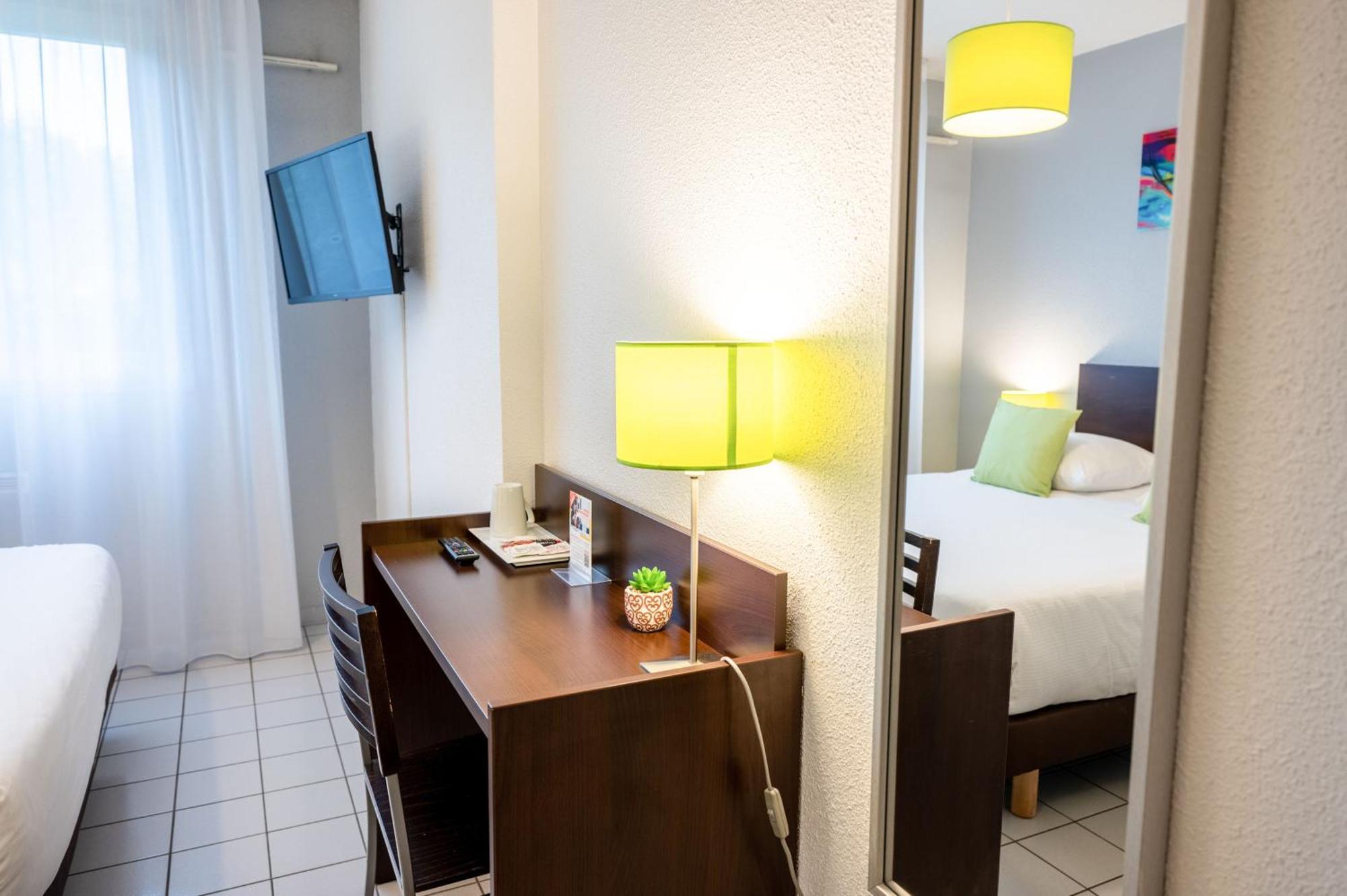 Comfort Aparthotel Besancon La City Exteriör bild