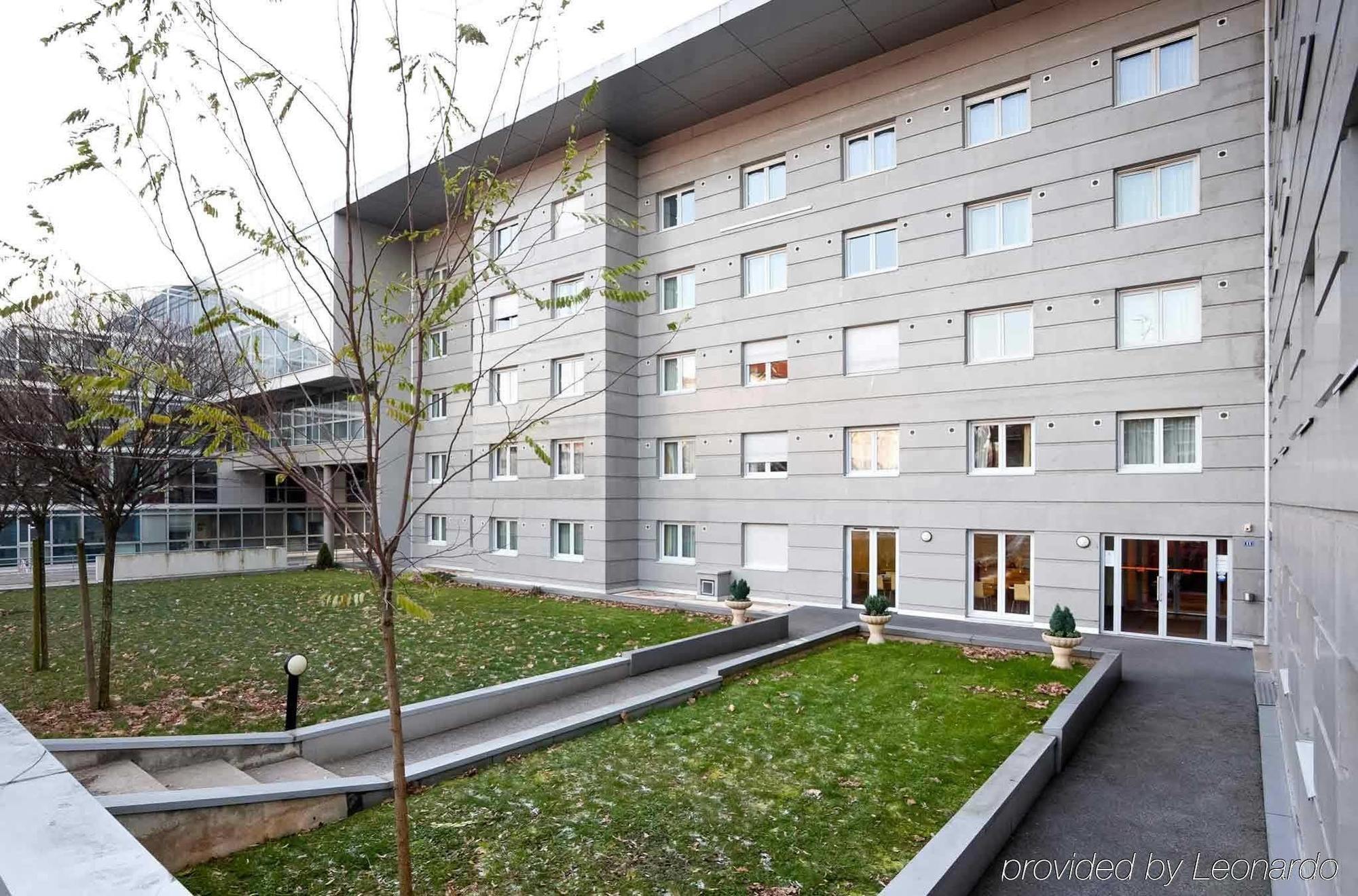 Comfort Aparthotel Besancon La City Exteriör bild